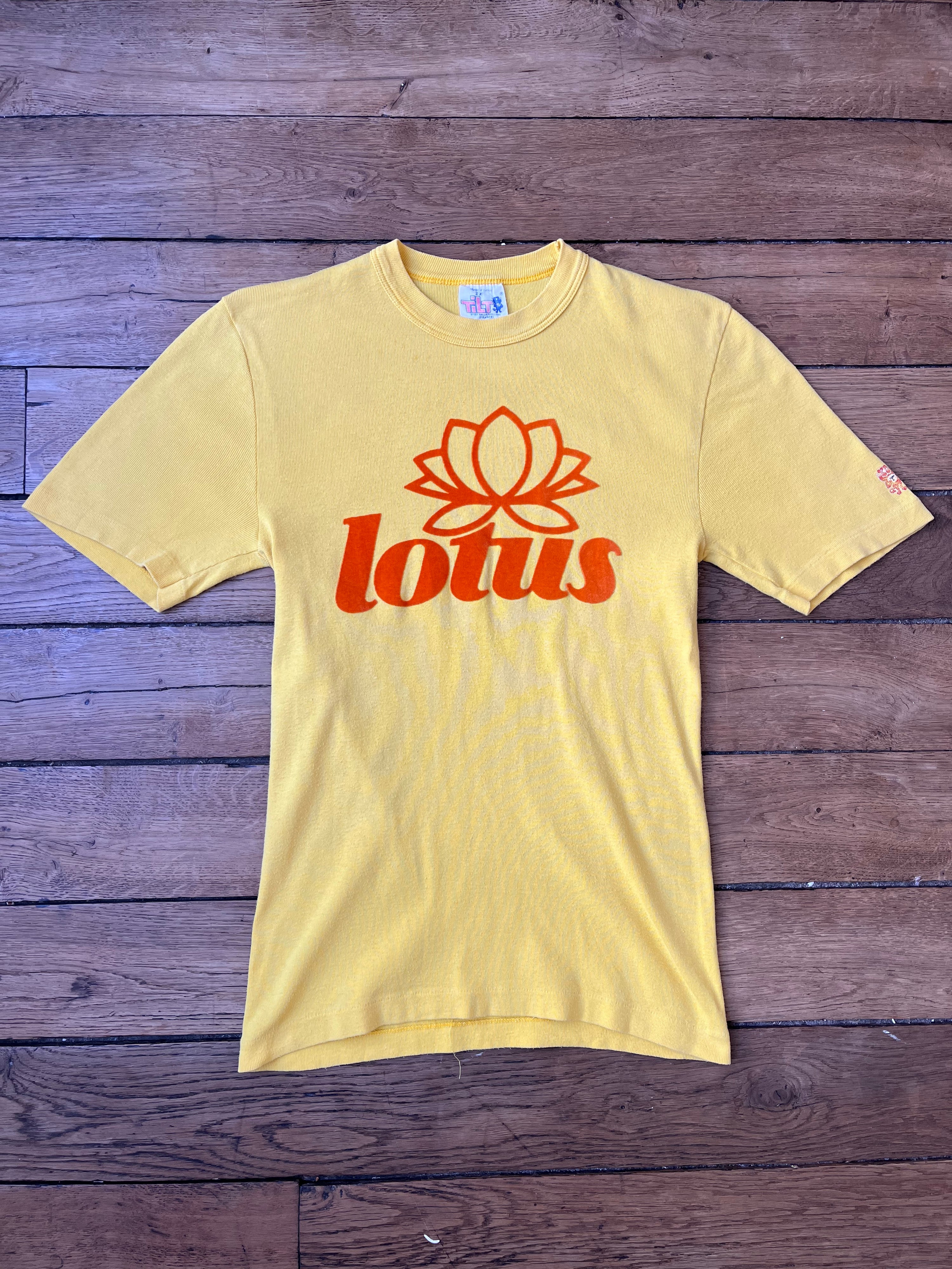 1980s French Vintage Lotus Brand Tilt T-shirt (S)