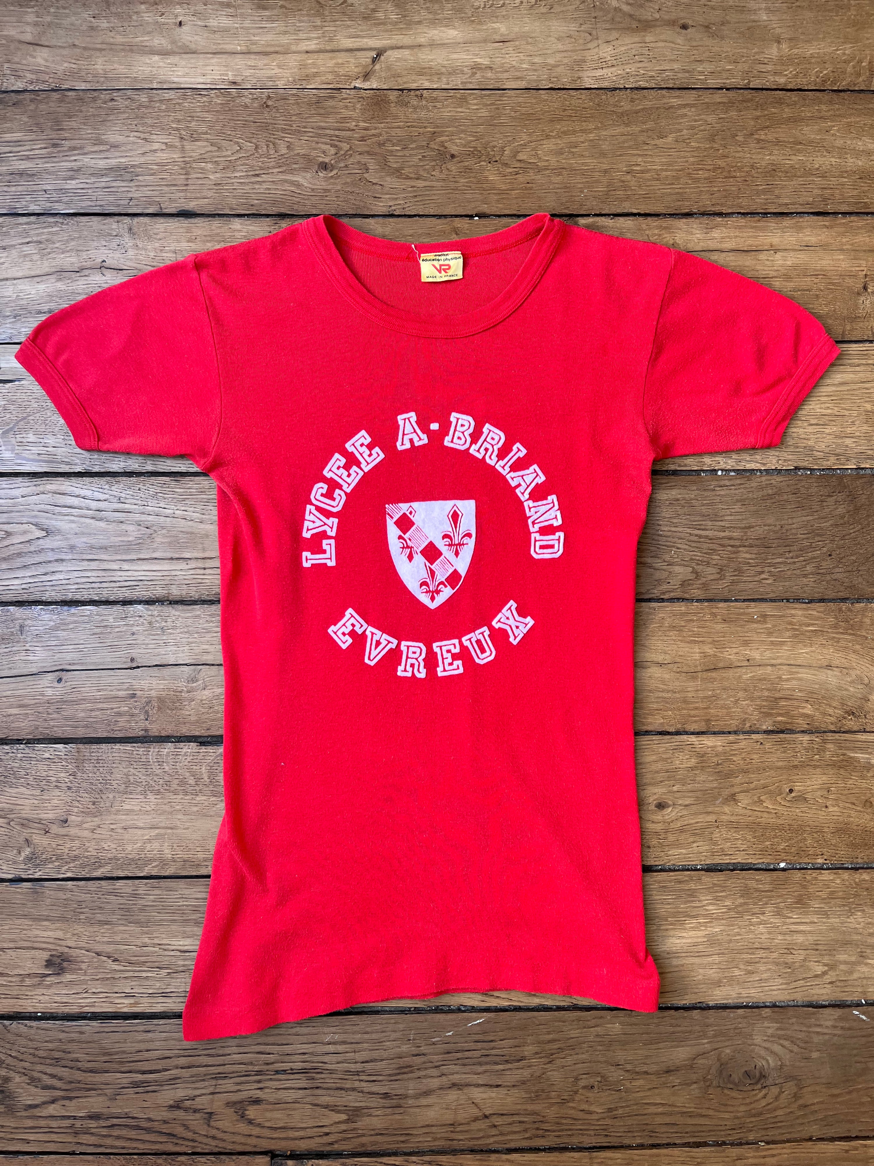 1980s French Vintage Lycée Aristide Briand Tilt T-shirt (S)