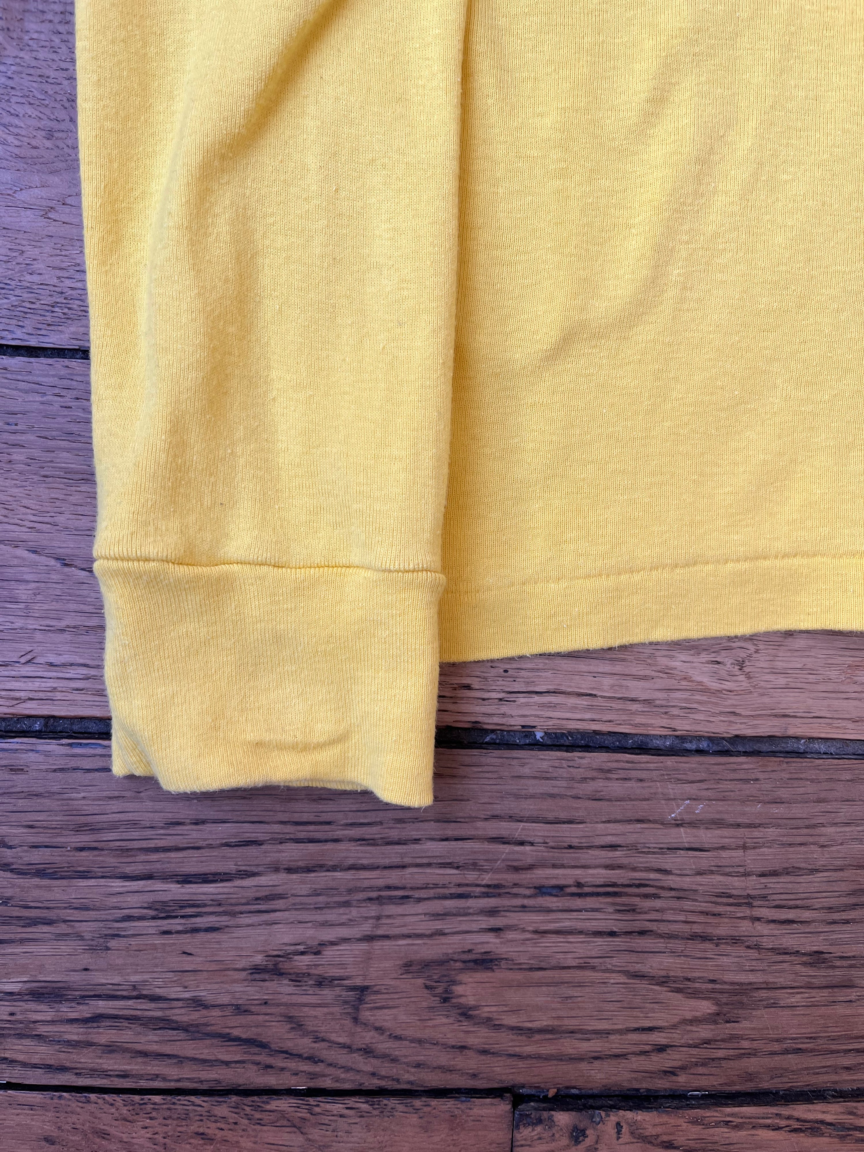1970s French Vintage Club Léo Lagrange Beaumont Tilt Longsleeve (M)