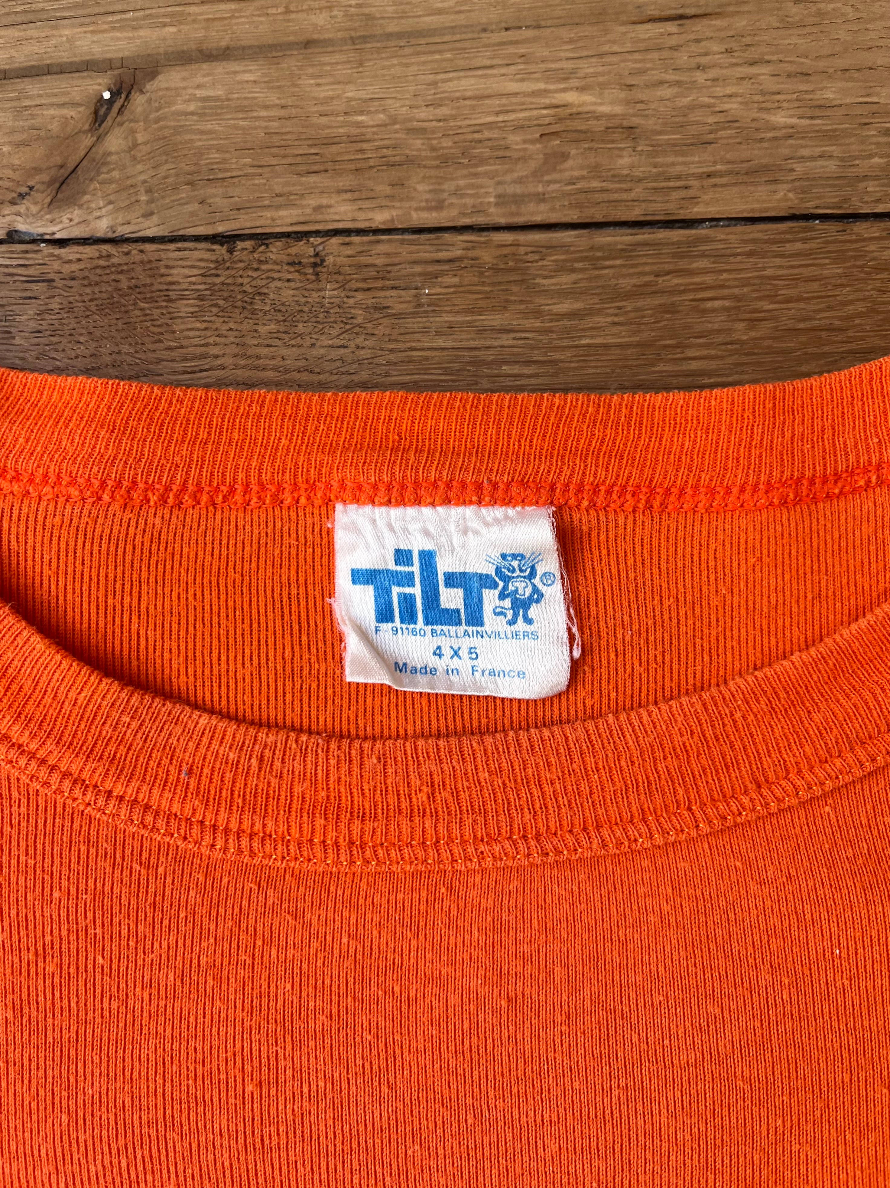1980s French Vintage Camping Les Sables D'Or Samier Tilt T-shirt (M)