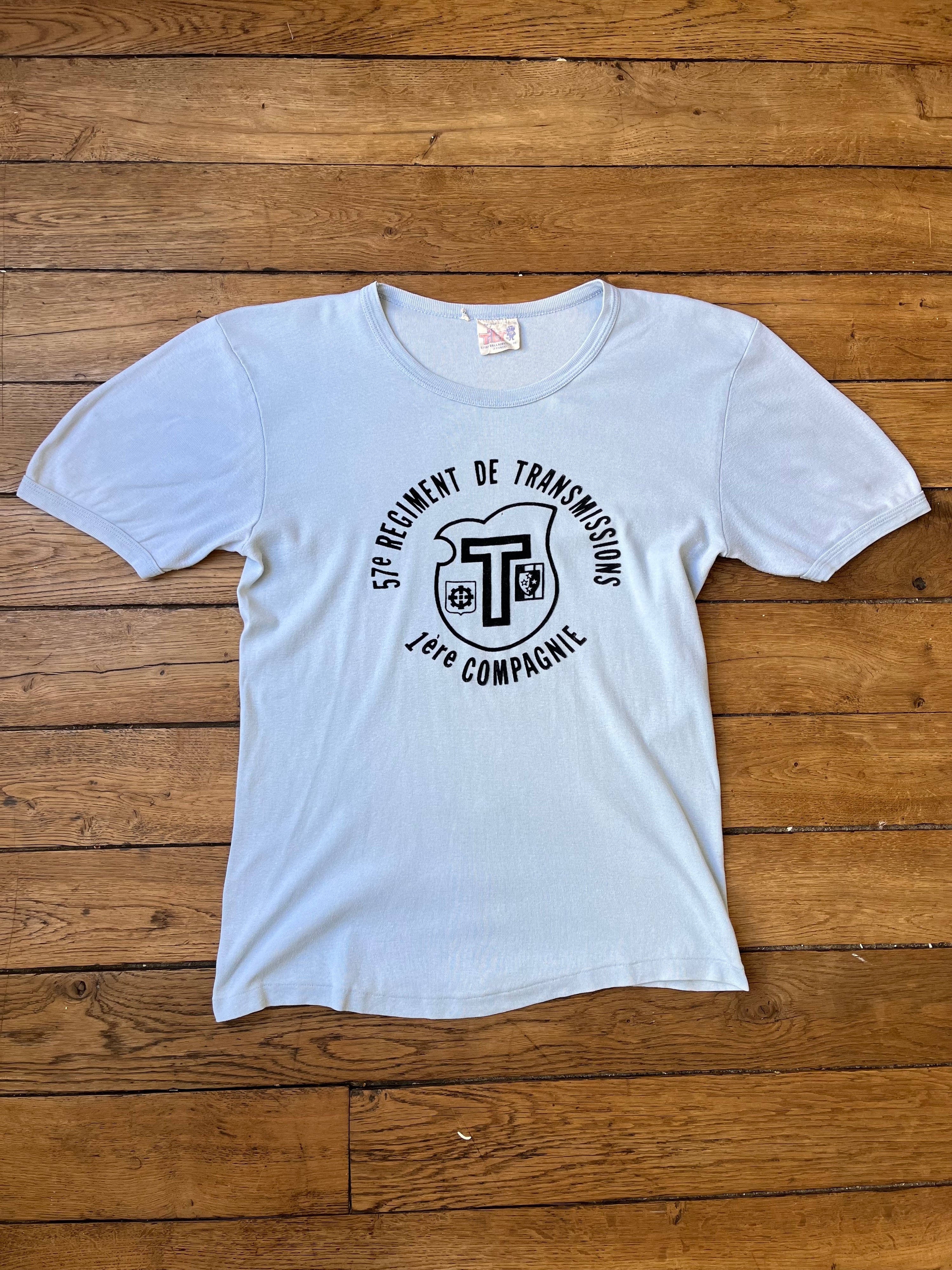 1980s French Vintage 57e Régiment de Transmissions Tilt T-shirt (L)
