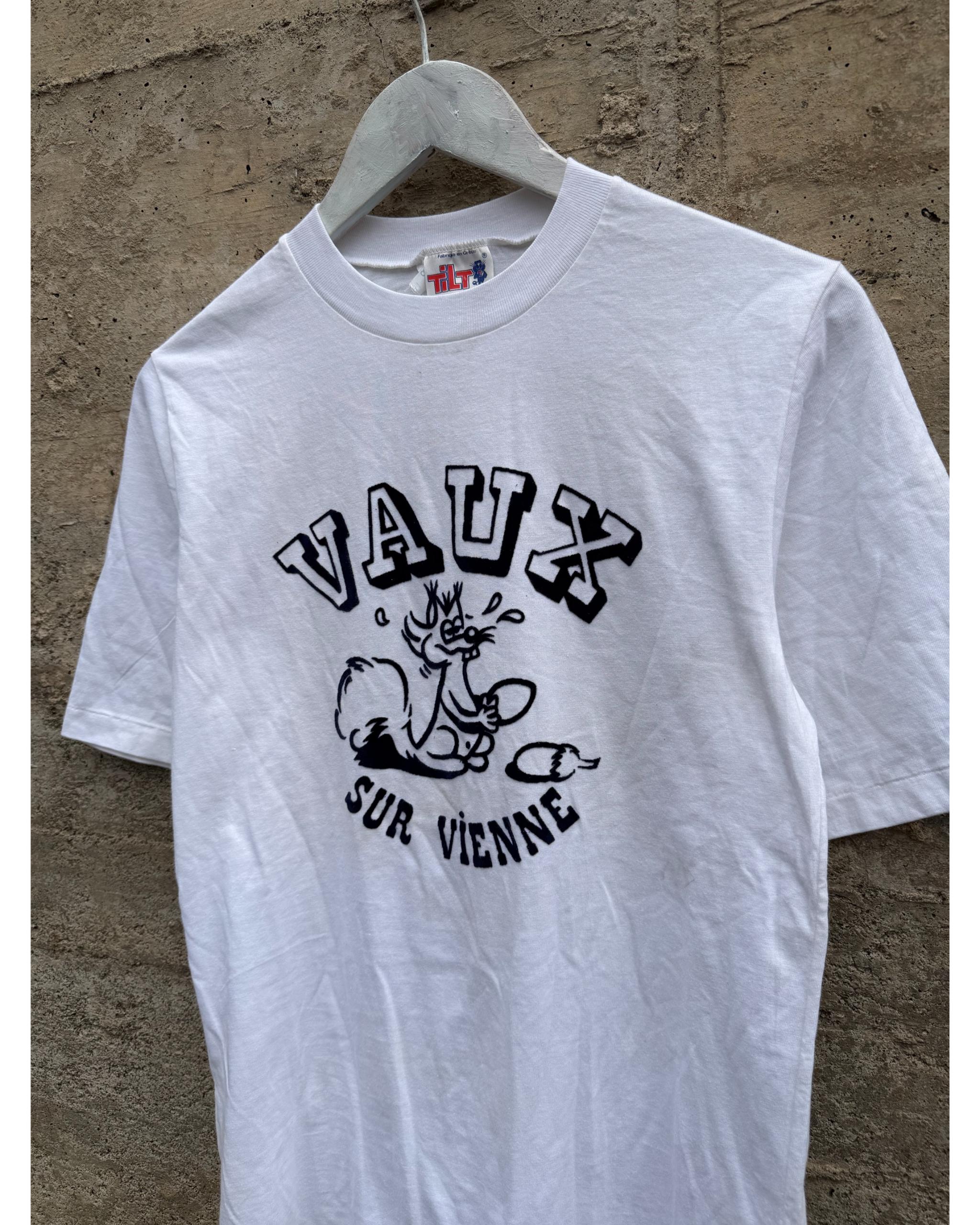 Vaux sur vienne french souvenir t-shirt - 1990's