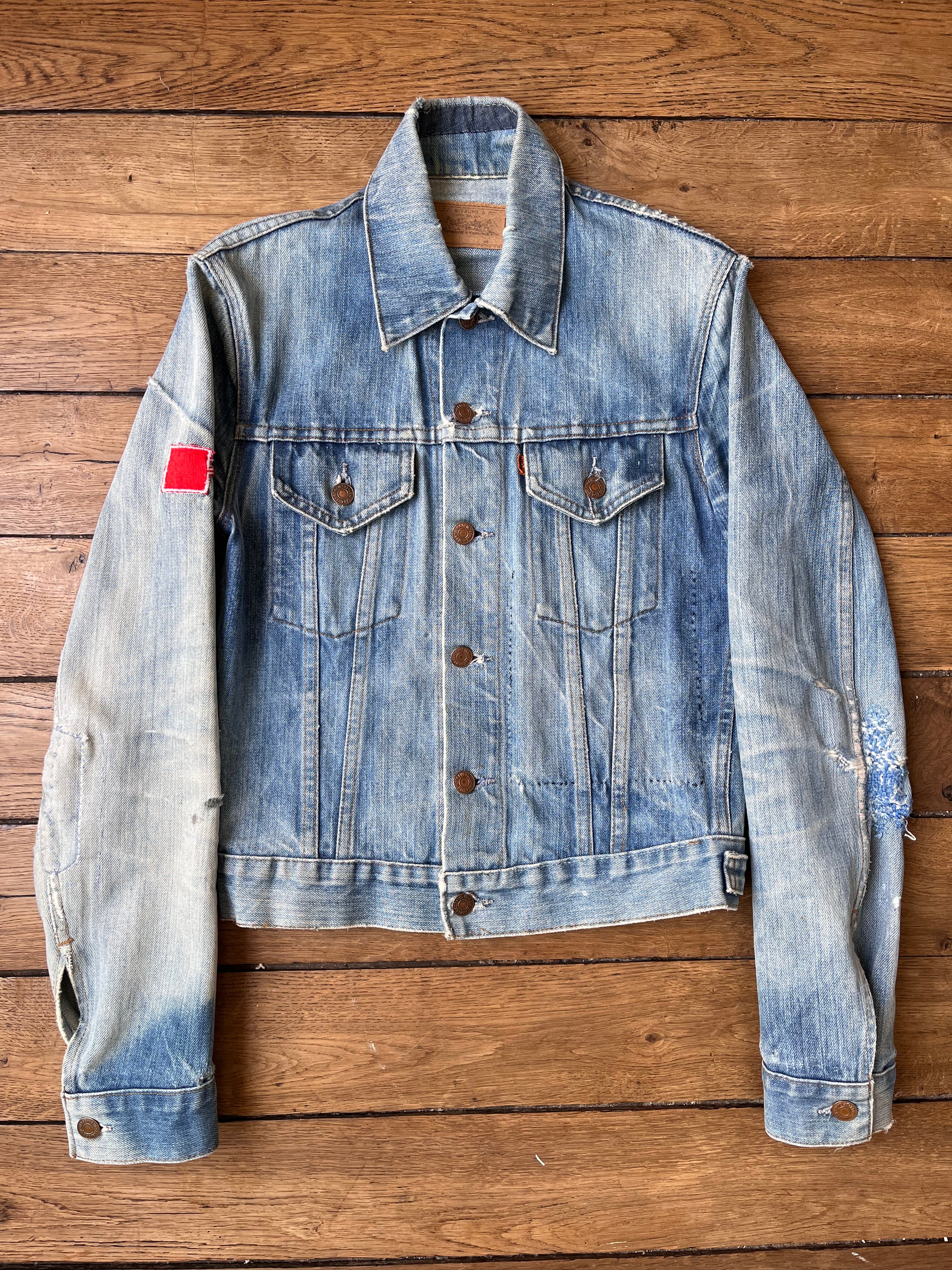 1980's Vintage Distressed Orange Tab Levi's Jacket (M)