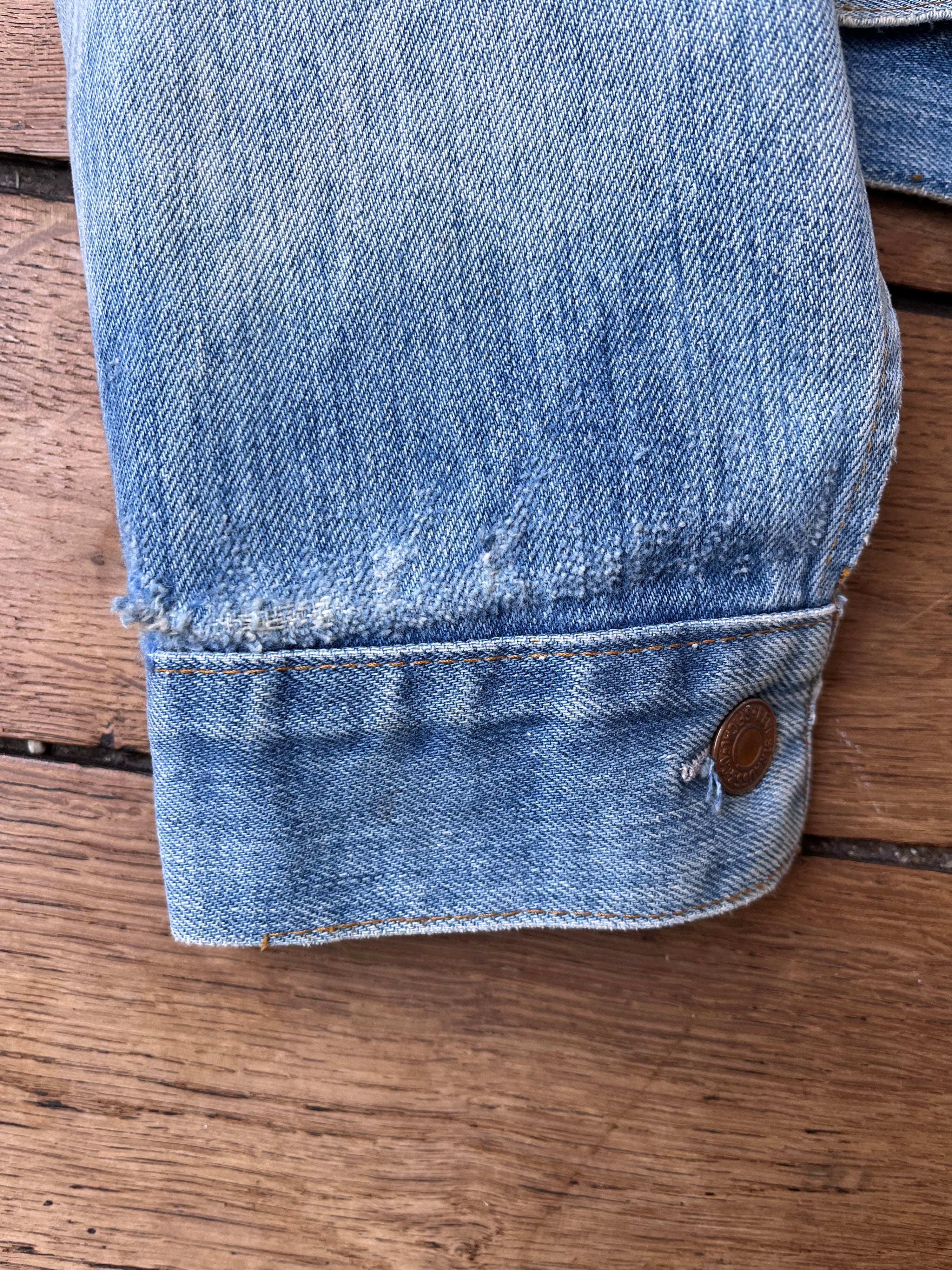 1980's Vintage Distressed Orange Tab Levi's Jacket (M)