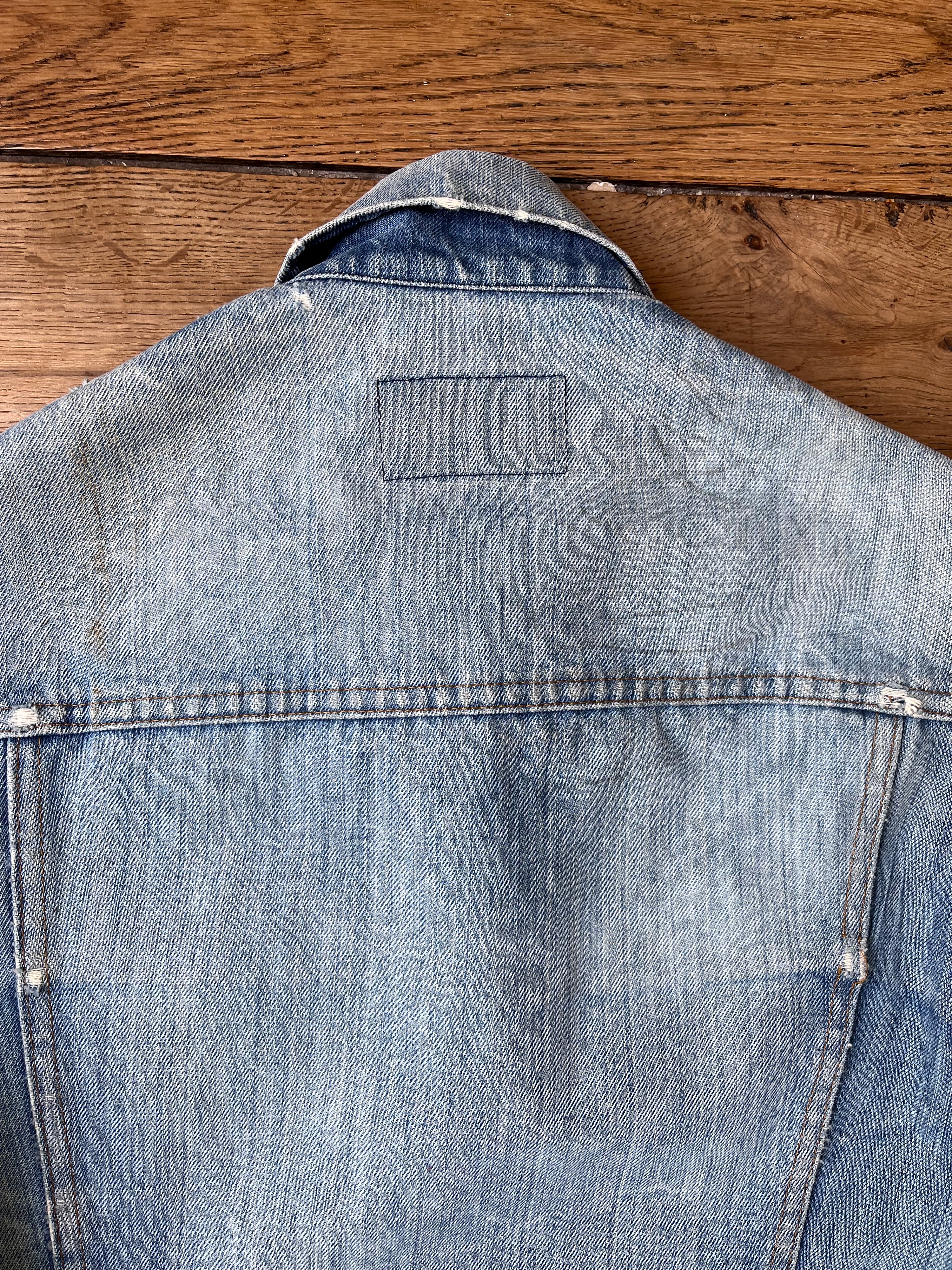 1980's Vintage Distressed Orange Tab Levi's Jacket (M)