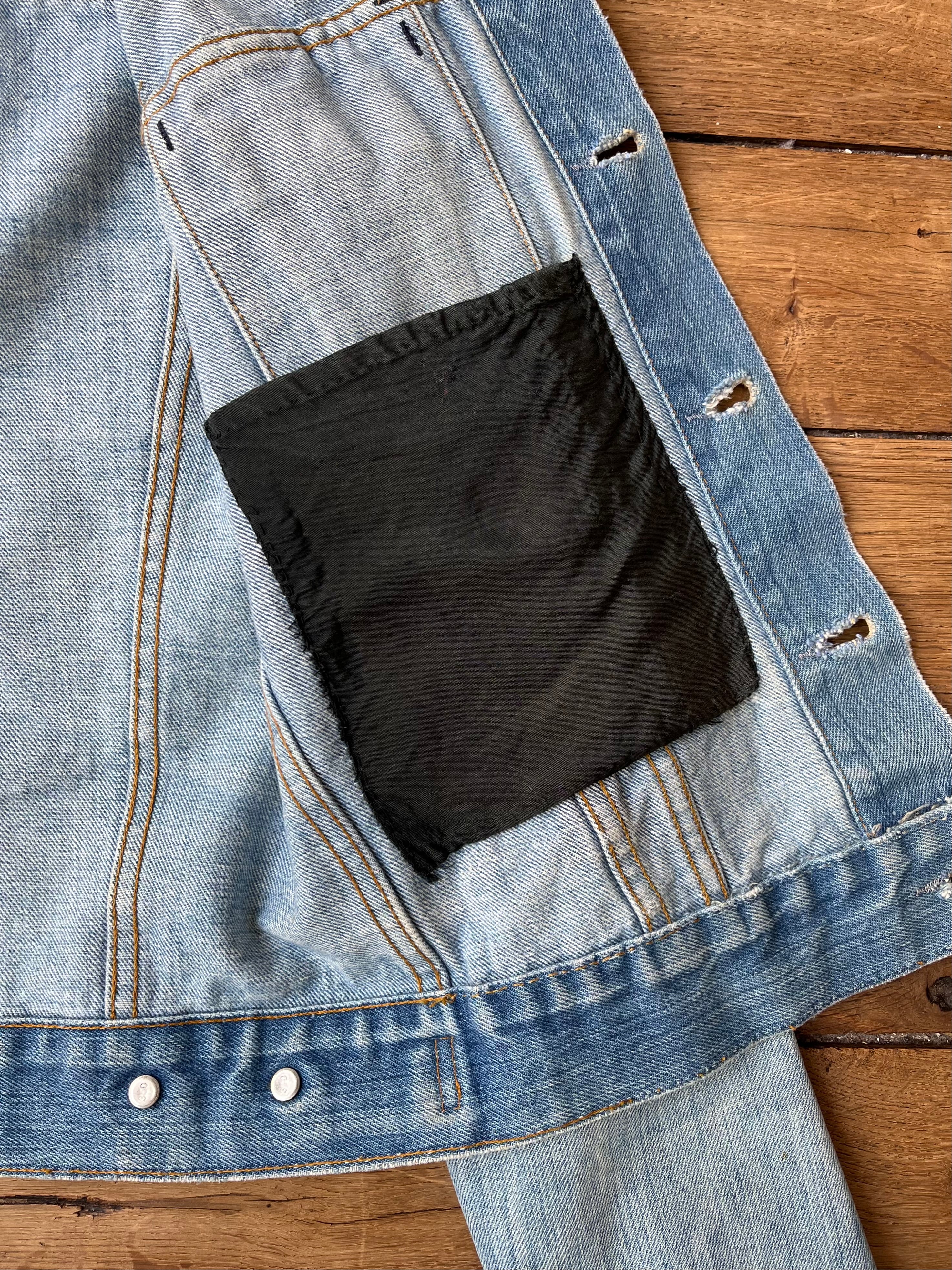 1980's Vintage Distressed Orange Tab Levi's Jacket (M)