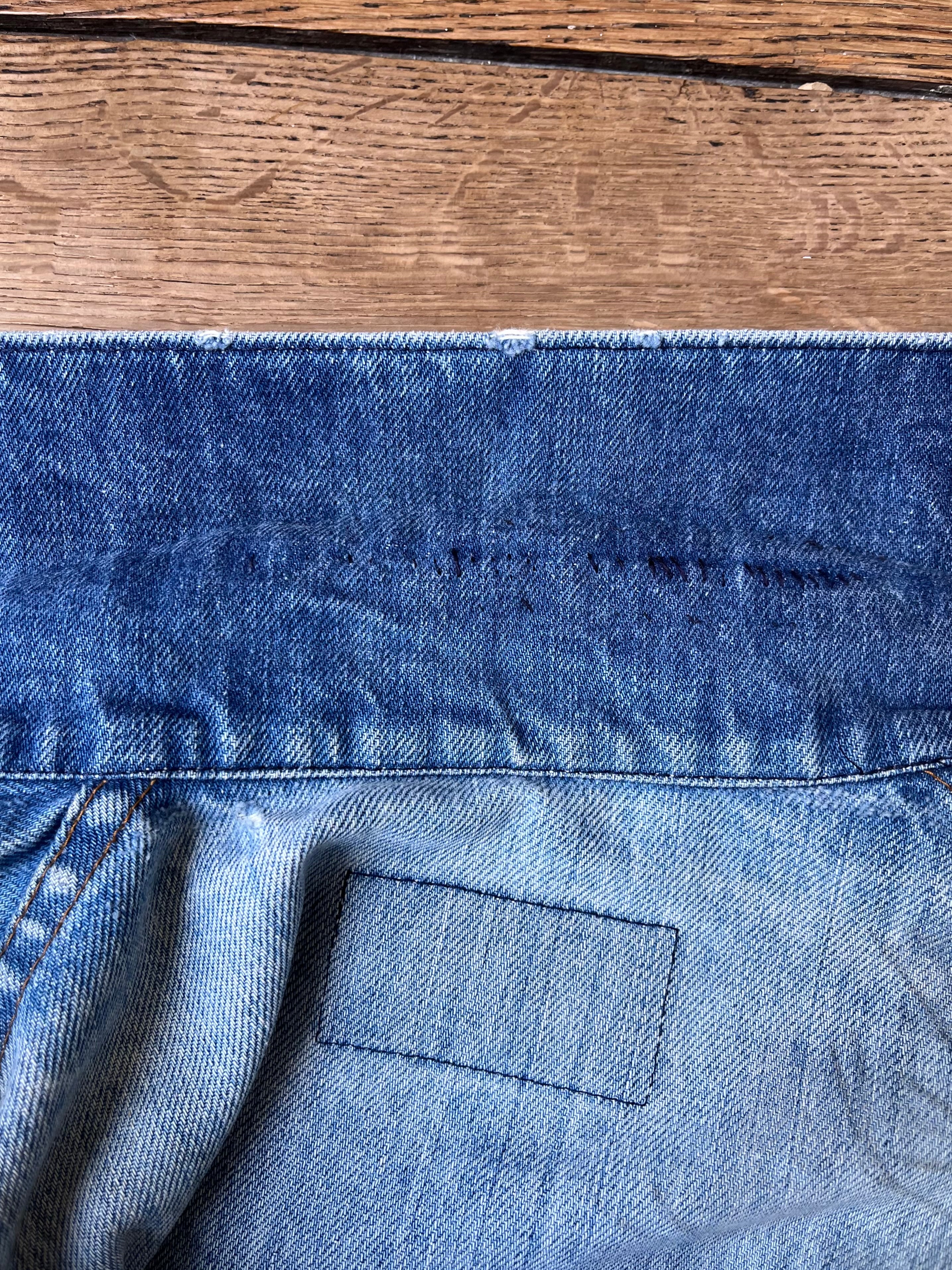 1980's Vintage Distressed Orange Tab Levi's Jacket (M)