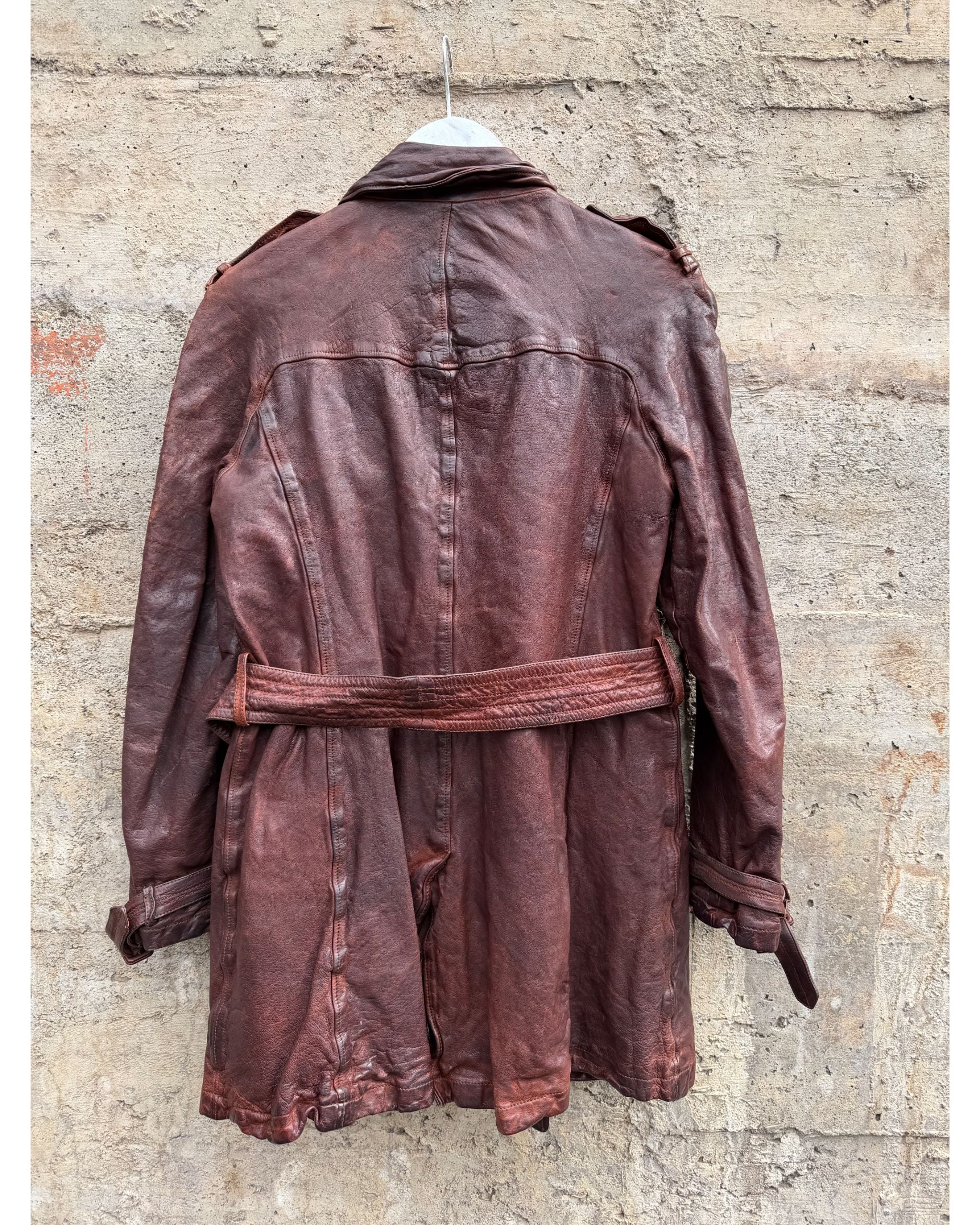 Runway oxblood leather coat - FW2004