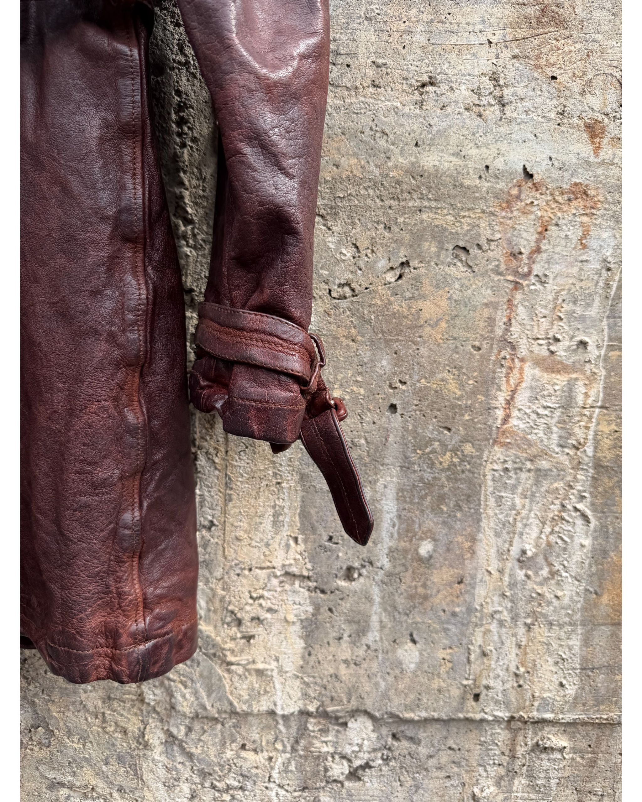 Runway oxblood leather coat - FW2004