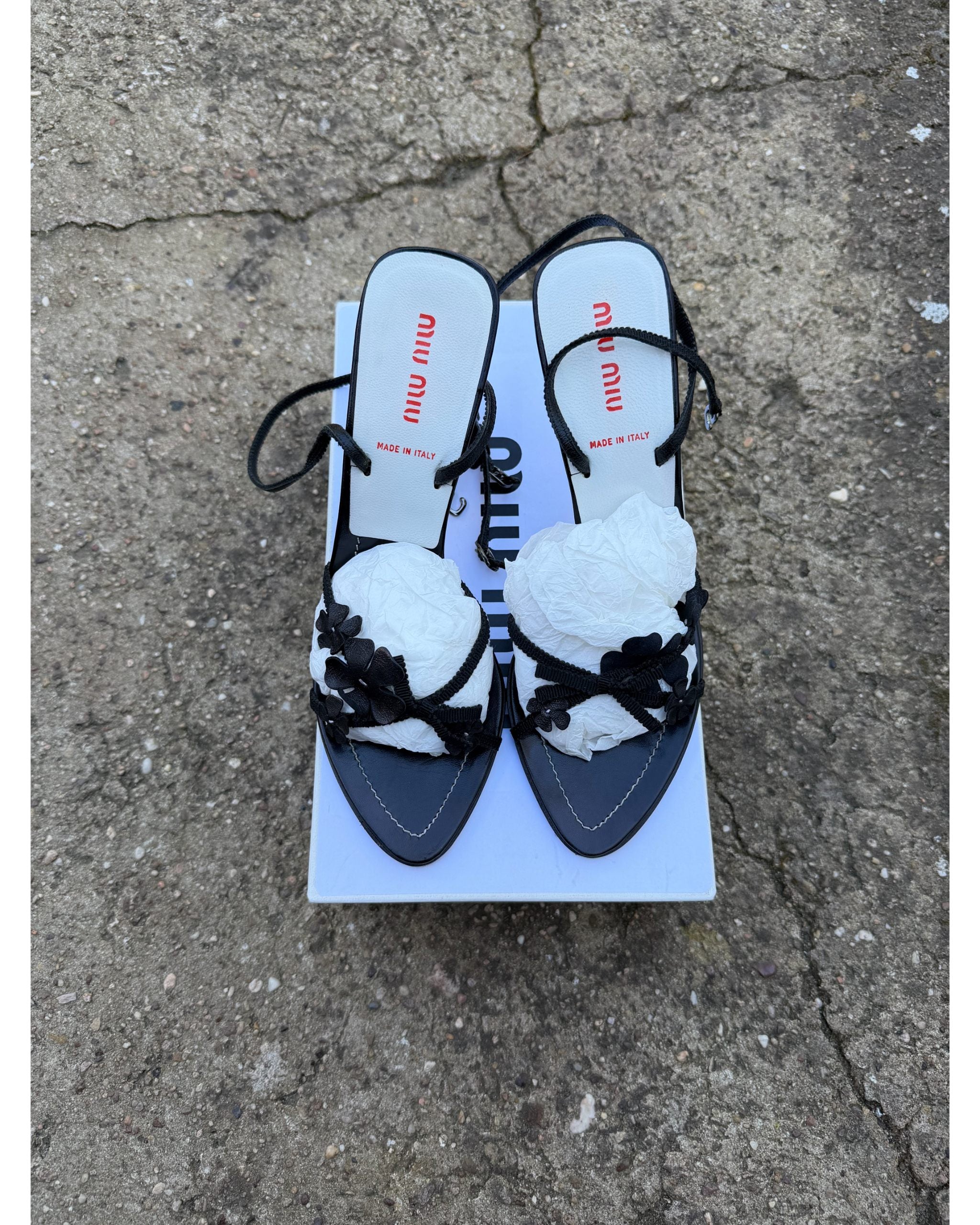Black floral heels - size 37