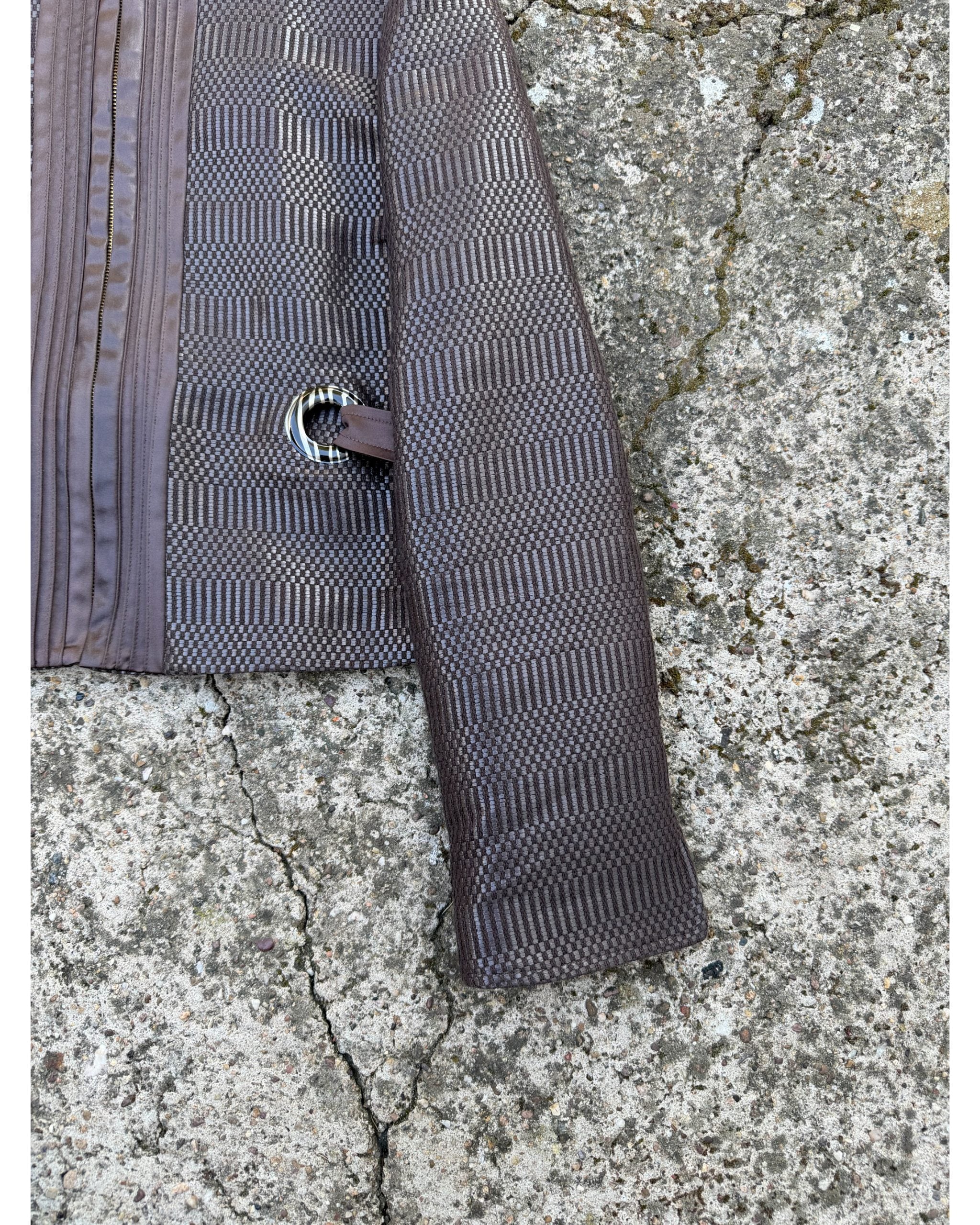 Tailored brown jacket