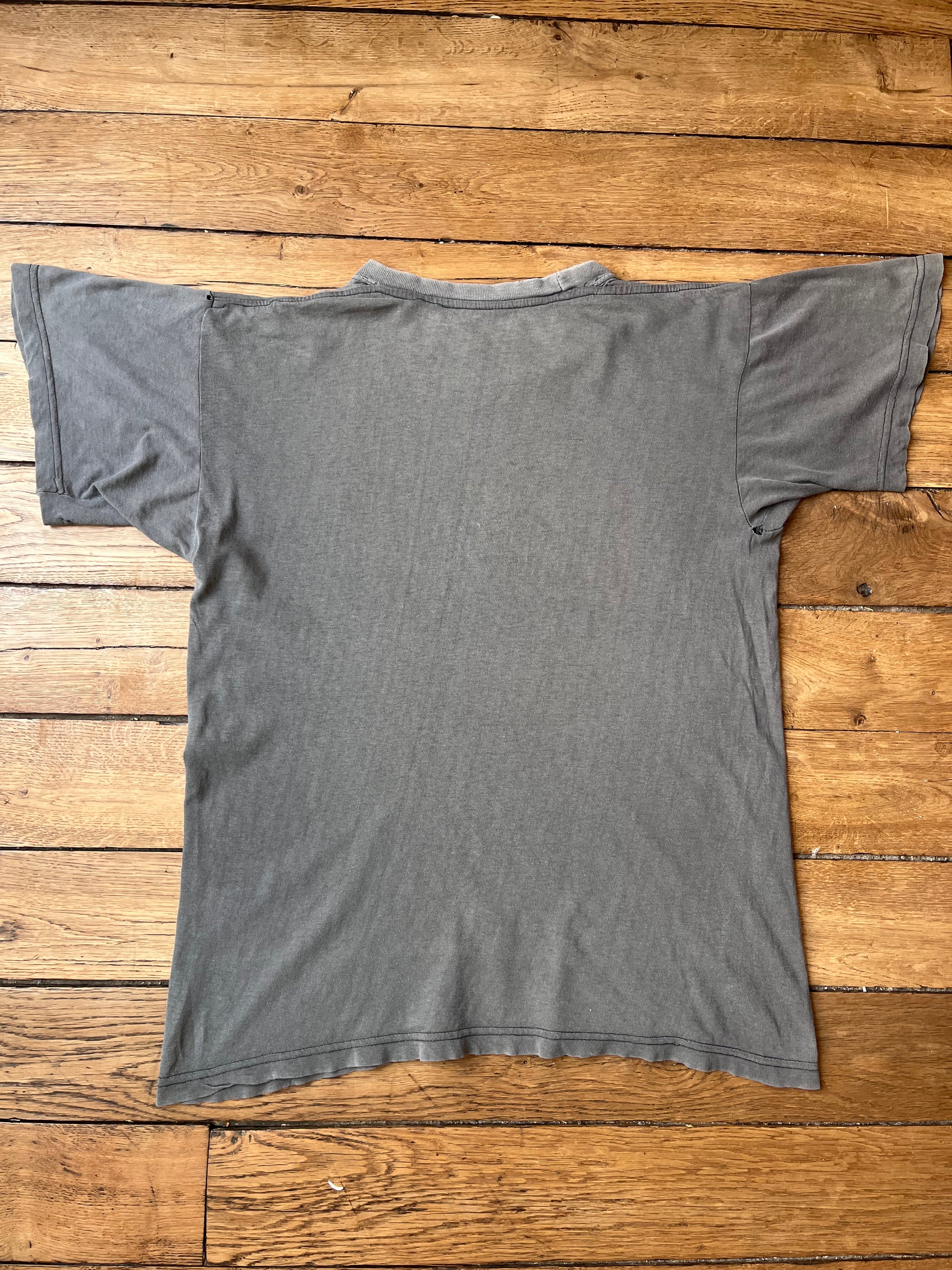 1990's Vintage Hustler T-shirt (M)