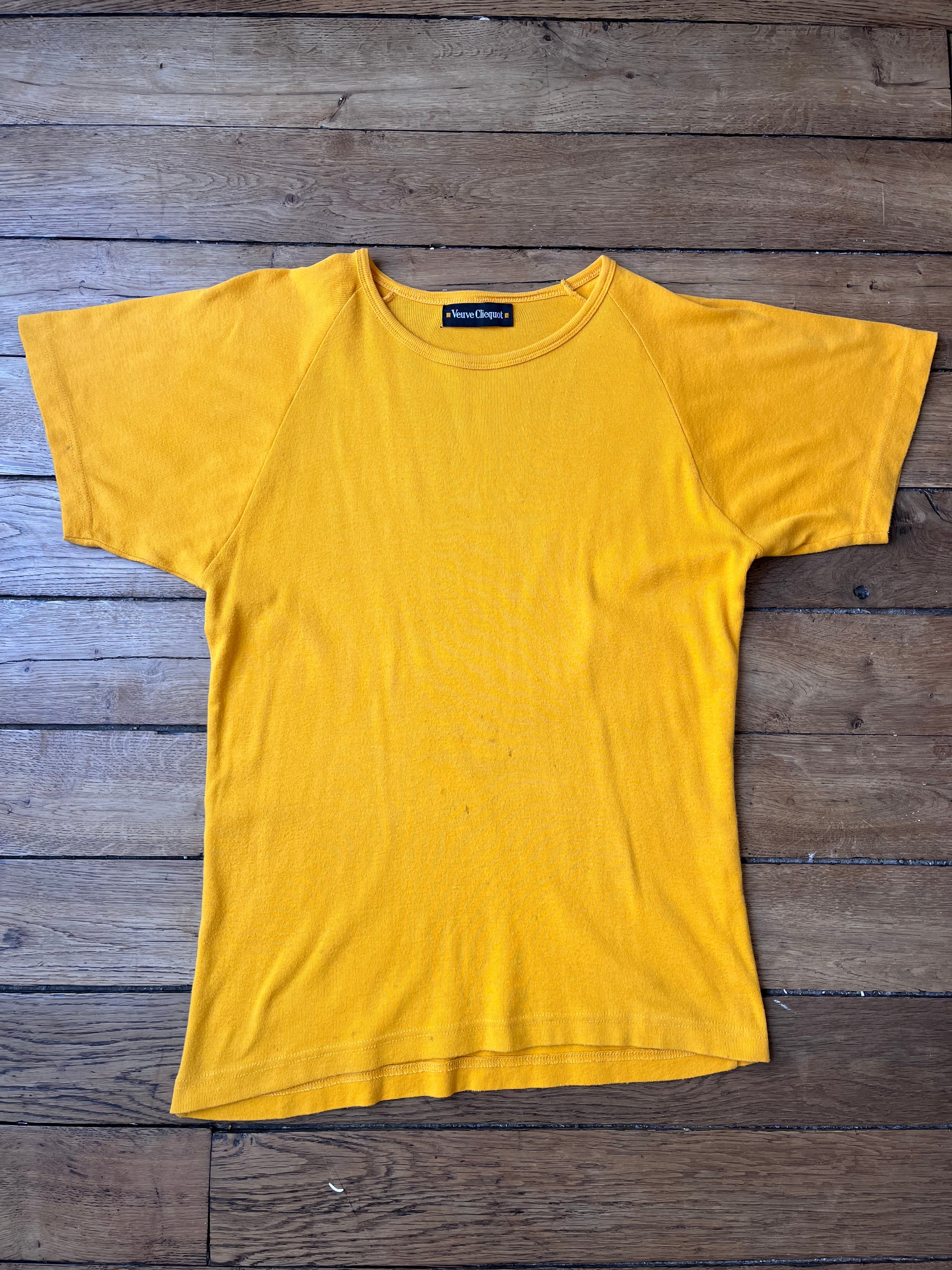 Vintage Veuve Cliquot T-shirt (M)