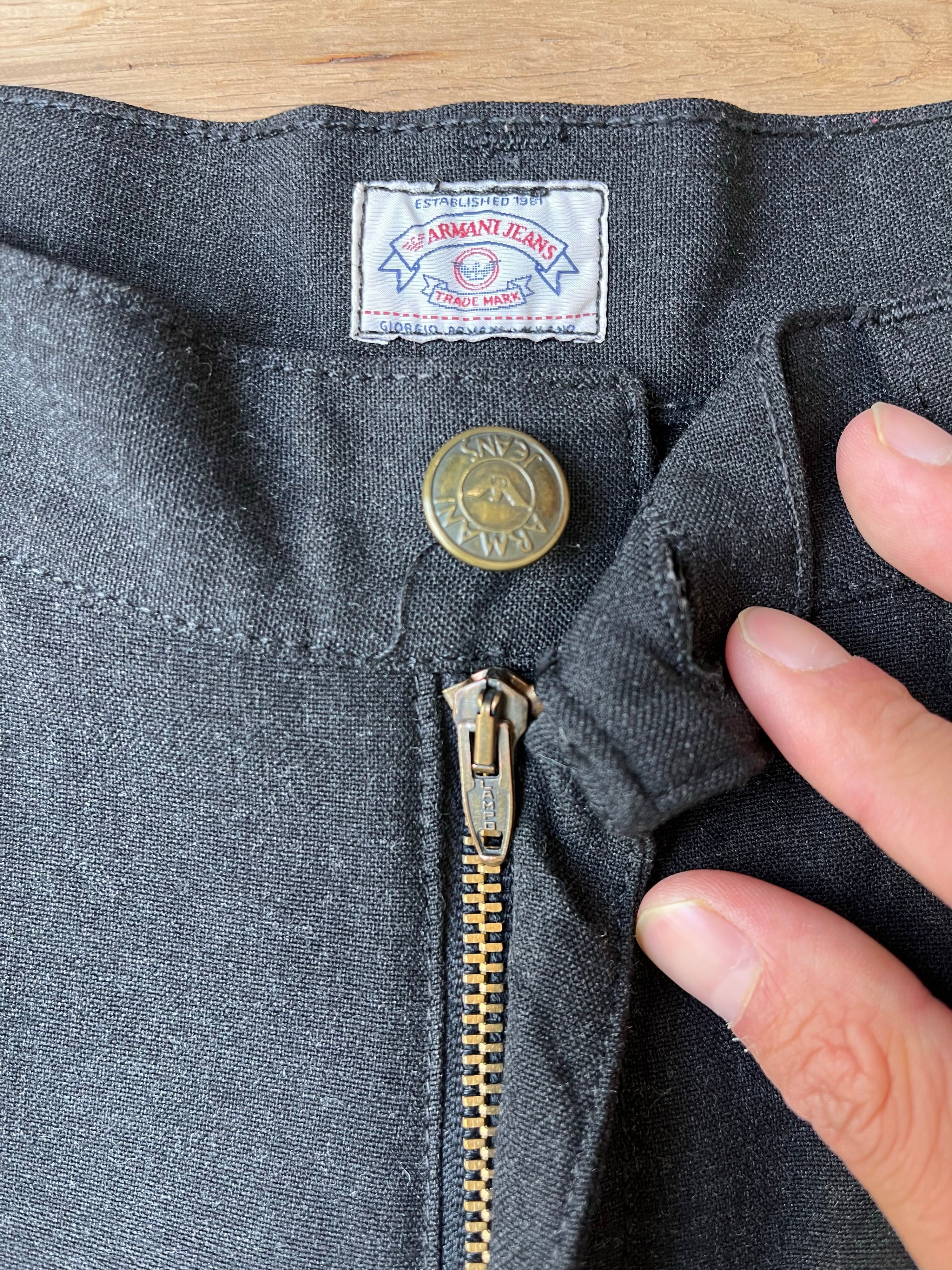 1990's Vintage Armani Jeans Tailored Short (W30)