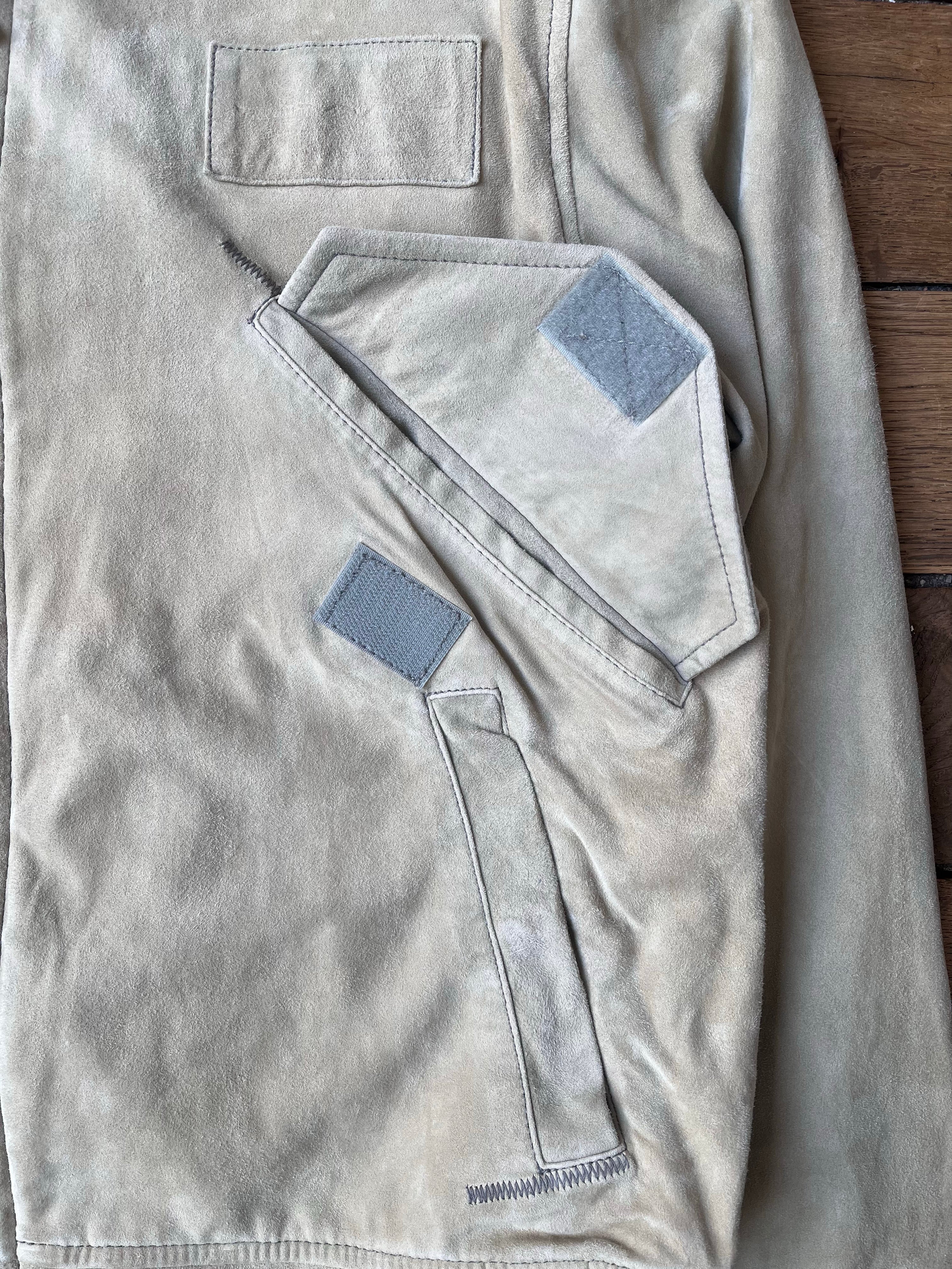 2000's Vintage Armani Jeans Leather Flight Jacket (IT 52)